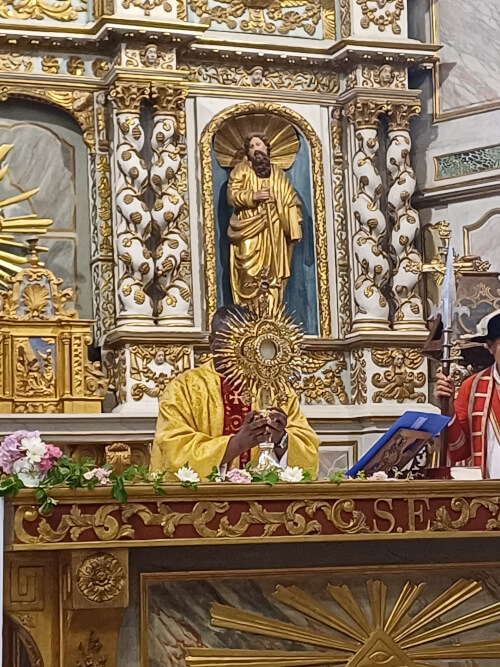 Fête-Dieu à Espelette le 22 juin 2025
