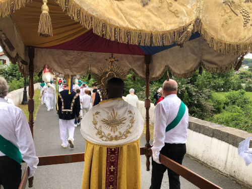 Fête-Dieu à Espelette le 22 juin 2025