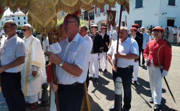 Fête-Dieu à Cambo le 29 juin 2025