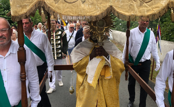 Fête-Dieu à Espelette le 22 juin 2025