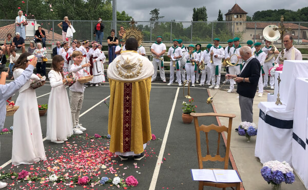 Fête-Dieu à Espelette le 22 juin 2025