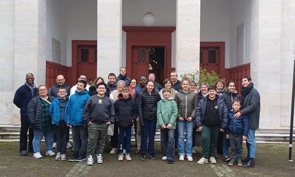 Le samedi 17jjanvier 2026 les jeunes de 6eme 5emede la paroisse sont allés rendre visite a