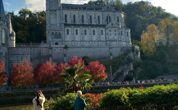 Mercredi 15 octobre : Pèlerinage des CM1 CM2 à Lourdes